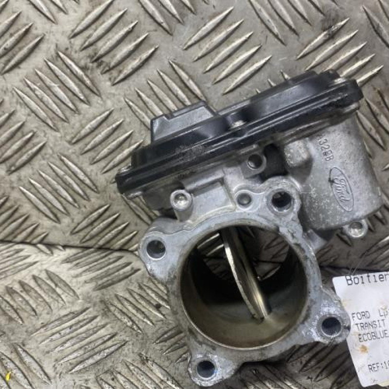 Boitier papillon FORD TRANSIT 5 Photo n°3