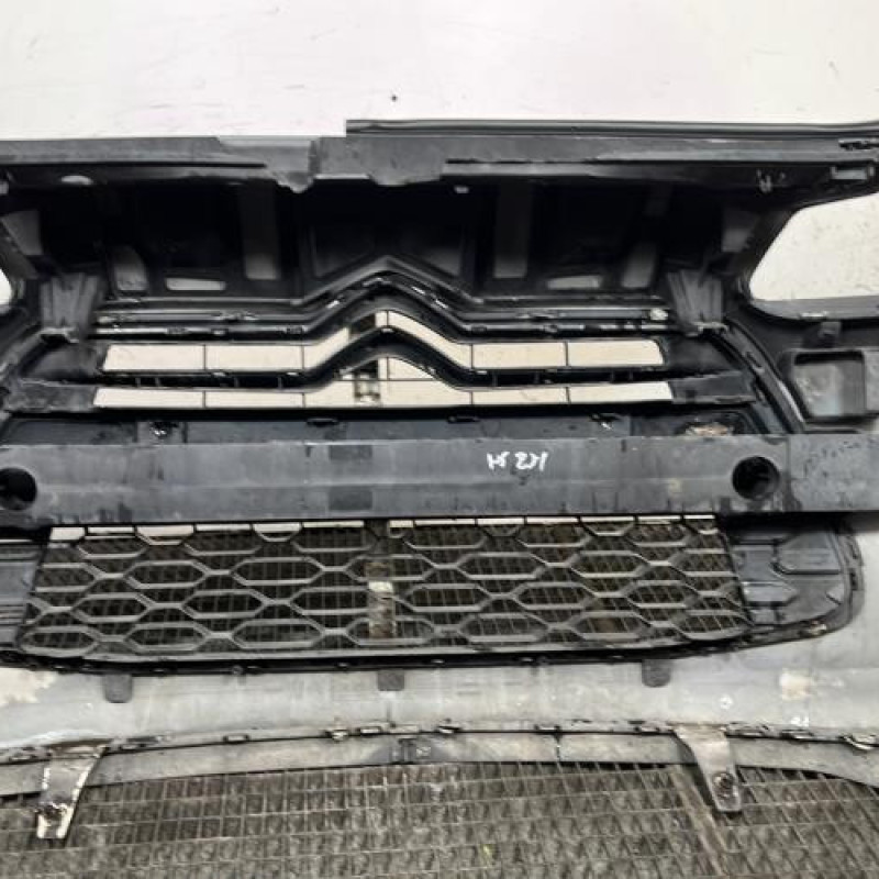 Pare choc avant CITROEN DS3 Photo n°6