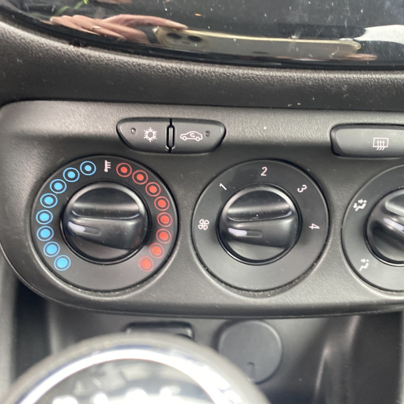 OPEL CORSA E 1.4i - 16V Photo n°8