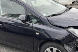 OPEL CORSA E 1.4i - 16V