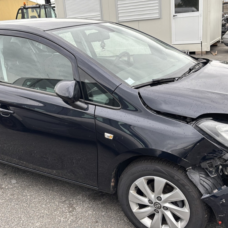 OPEL CORSA E 1.4i - 16V Photo n°19