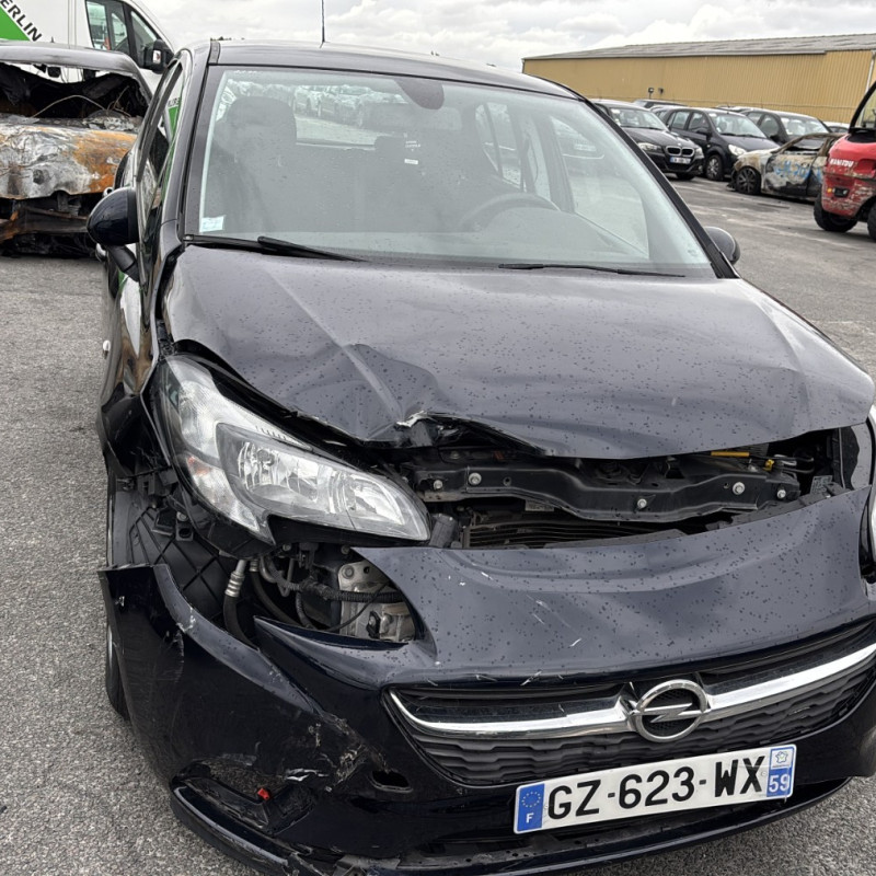 OPEL CORSA E 1.4i - 16V Photo n°20