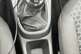 OPEL CORSA E 1.4i - 16V