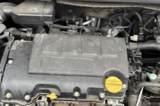 OPEL CORSA E 1.4i - 16V