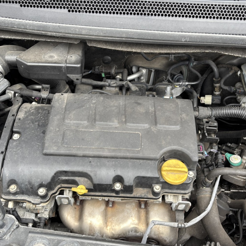 OPEL CORSA E 1.4i - 16V Photo n°35