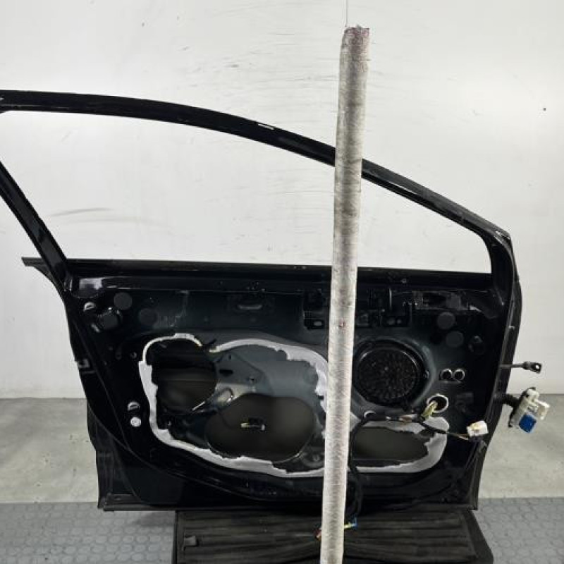 Porte avant gauche CITROEN C4 2 Photo n°4