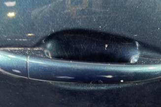 Porte avant droit PEUGEOT 2008 1