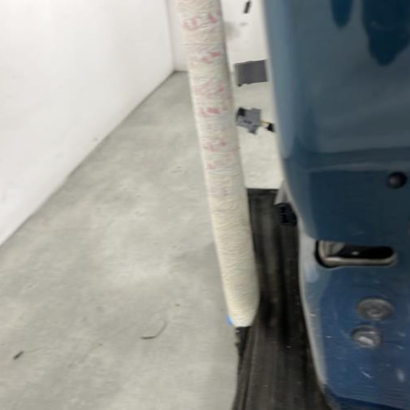 Porte avant droit PEUGEOT 2008 1 Photo n°3