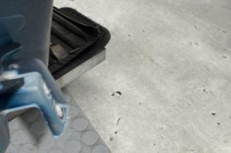 Porte avant droit PEUGEOT 2008 1