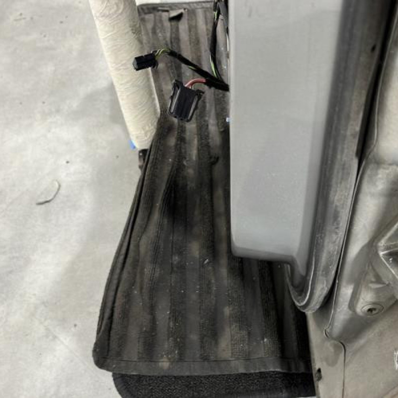 Porte arriere gauche MERCEDES CLASSE A 169 Photo n°4