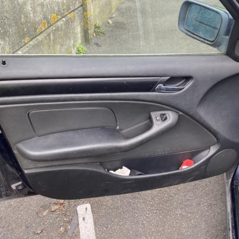 Porte avant droit BMW SERIE 3 E46 Photo n°15
