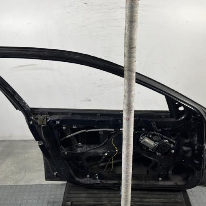 Porte avant gauche BMW SERIE 3 E46 Photo n°6