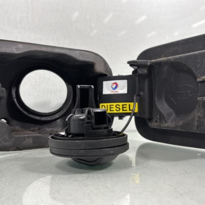 Trappe d'essence PEUGEOT 508 1 Photo n°3