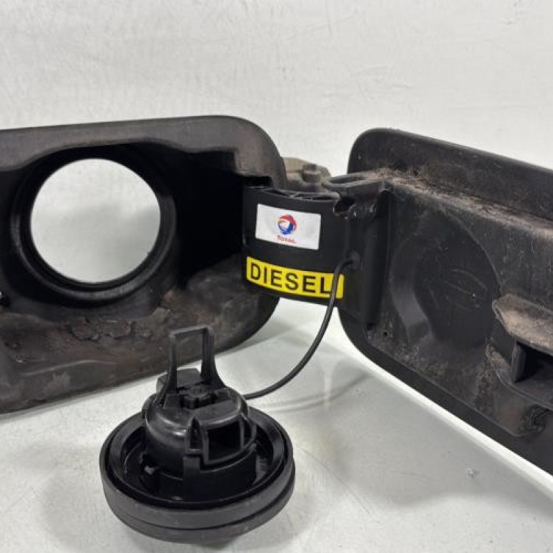 Trappe d'essence PEUGEOT 508 1 Photo n°4