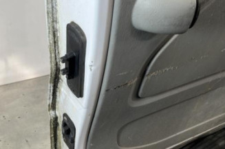Porte laterale droit RENAULT TRAFIC 2