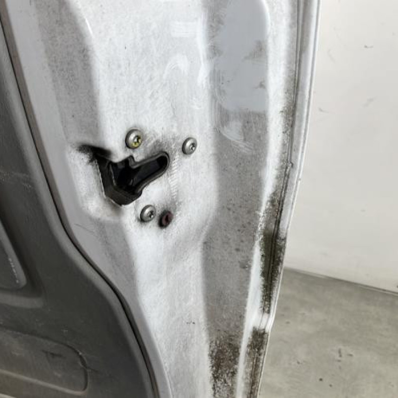 Porte laterale droit RENAULT TRAFIC 2 Photo n°8
