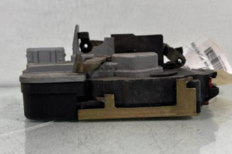 Serrure arriere droit PEUGEOT 206 Photo n°1