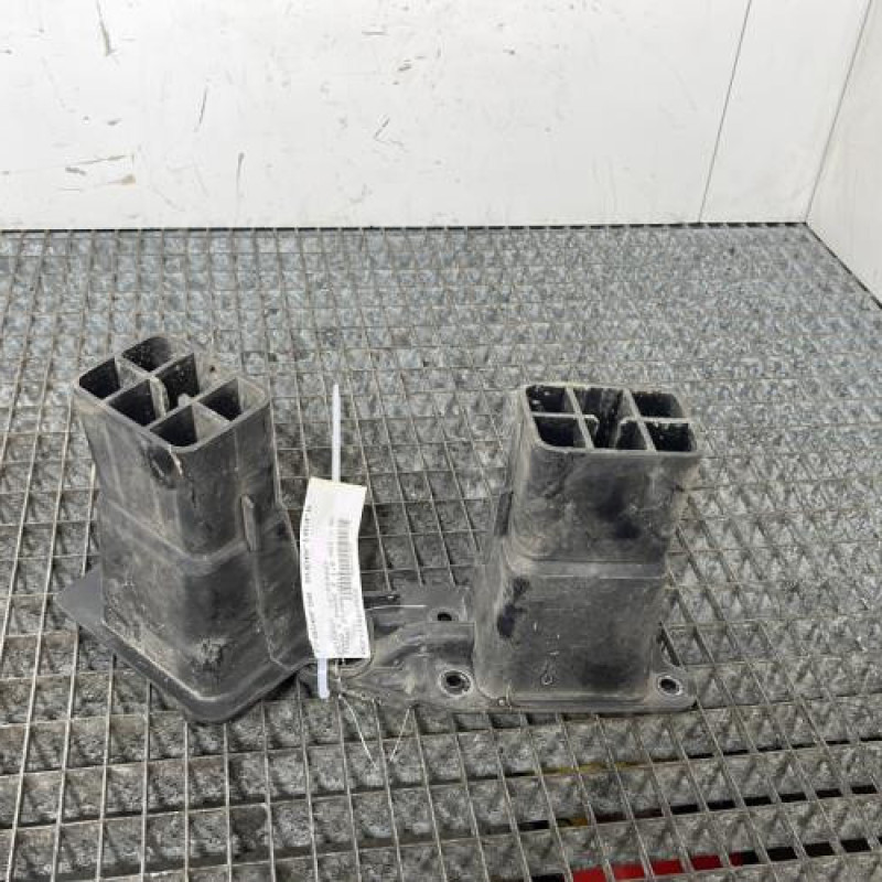 Traverse superieure PEUGEOT 5008 1 Photo n°3