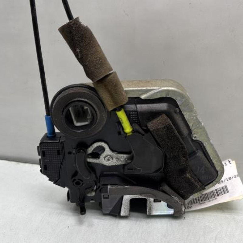 Serrure arriere droit LEXUS IS 2 Photo n°3