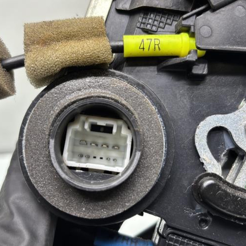 Serrure arriere droit LEXUS IS 2 Photo n°5