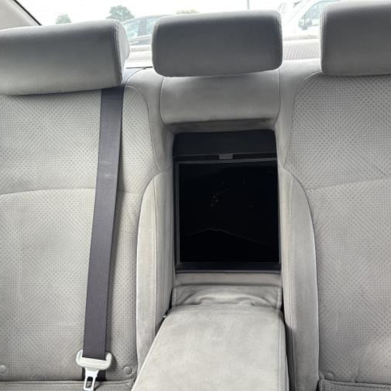 Serrure arriere droit LEXUS IS 2 Photo n°18