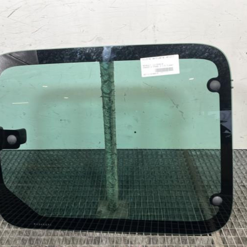 Vitre arriere droit RENAULT KANGOO 2 Photo n°1