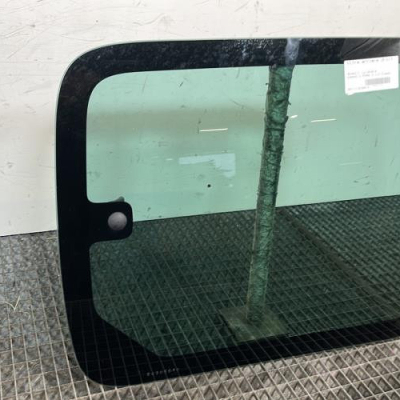 Vitre arriere droit RENAULT KANGOO 2 Photo n°2