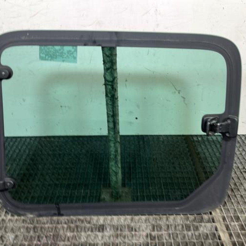 Vitre arriere droit RENAULT KANGOO 2 Photo n°4