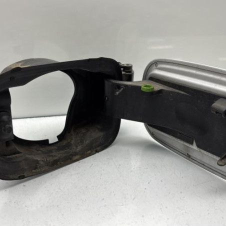 Trappe d'essence BMW SERIE 1 E88