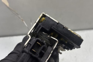 Serrure arriere droit DACIA DUSTER 1