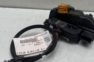 Serrure arriere droit OPEL MOKKA 1