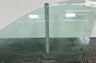 Vitre avant gauche RENAULT LAGUNA 2 Photo n°1