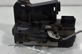 Serrure avant gauche RENAULT TRAFIC 2 Photo n°1