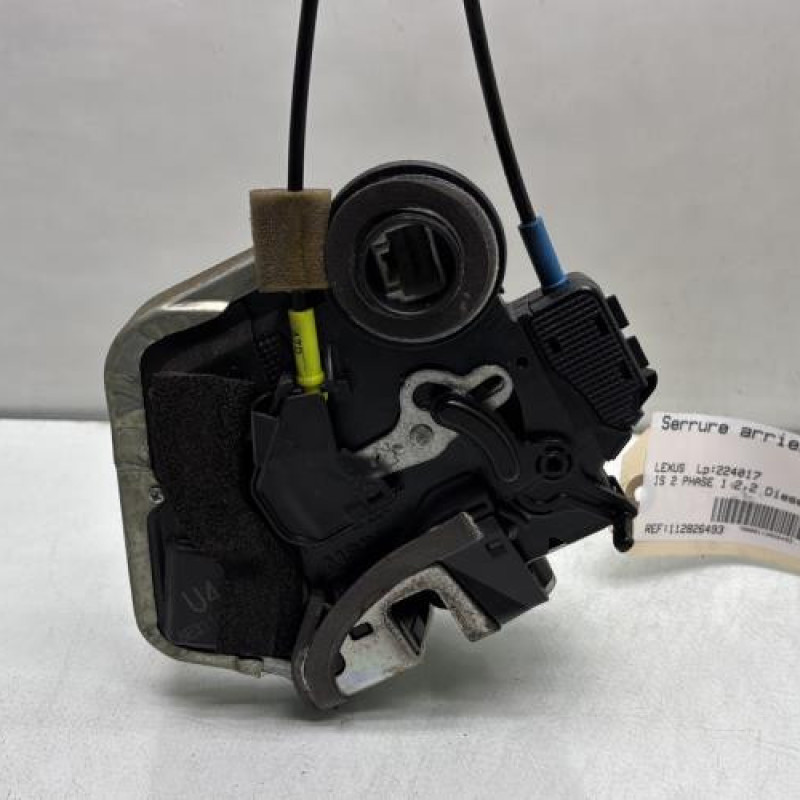 Serrure arriere gauche LEXUS IS 2 Photo n°3