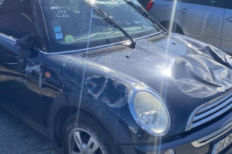 Serrure avant gauche MINI MINI 1 R50/R53