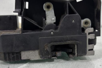 Serrure avant gauche RENAULT TRAFIC 2