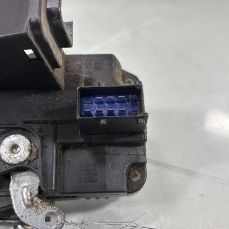 Serrure avant gauche RENAULT TRAFIC 2 Photo n°5