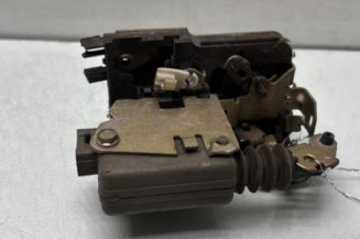 Serrure arriere droit RENAULT CLIO 1