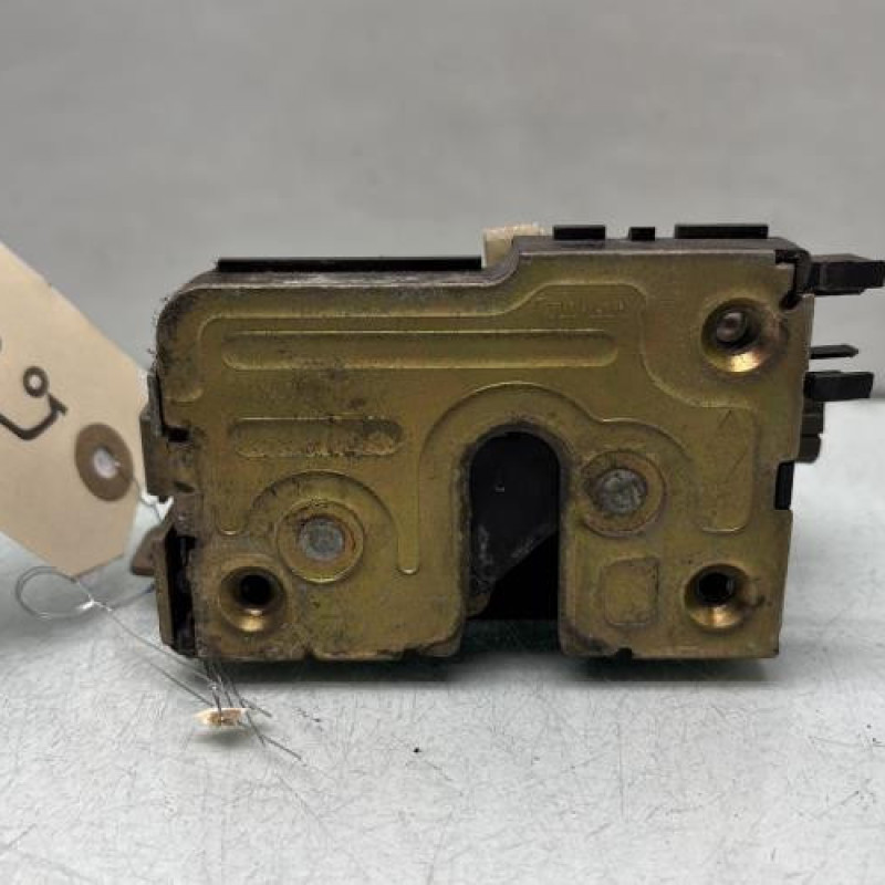 Serrure avant droit RENAULT CLIO 1 Photo n°1