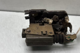 Serrure avant droit RENAULT CLIO 1