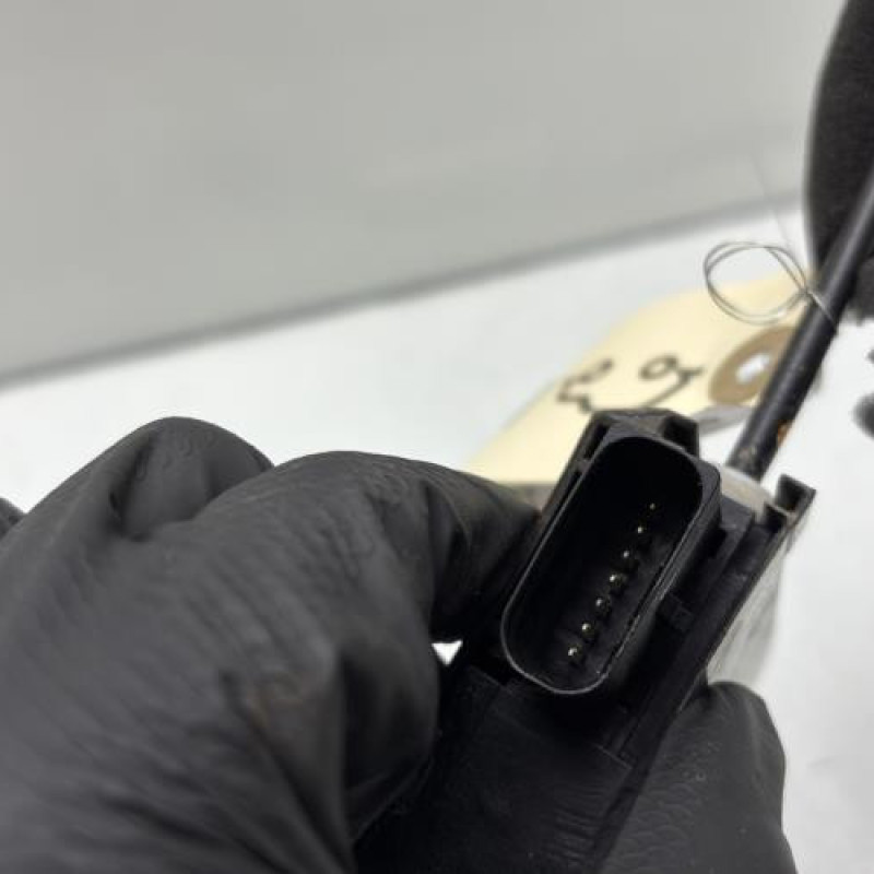 Serrure arriere droit CITROEN C4 PICASSO 2 Photo n°7