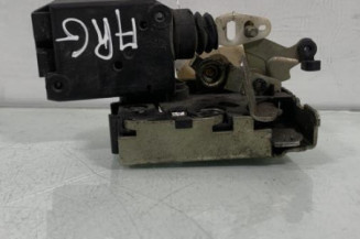 Serrure arriere gauche PEUGEOT 205 Photo n°1