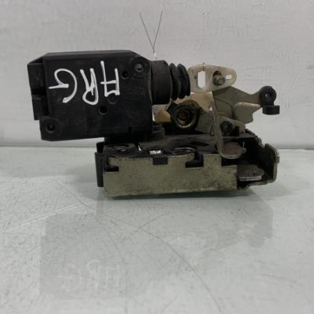 Serrure arriere gauche PEUGEOT 205 Photo n°1