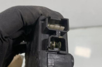 Serrure arriere gauche PEUGEOT 205