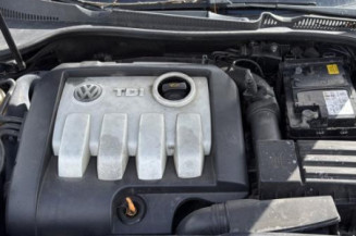 Serrure arriere gauche VOLKSWAGEN GOLF 5