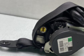 Pretensionneur de ceinture avant droit MERCEDES CLASSE A 169 Photo n°1