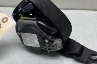 Pretensionneur de ceinture avant droit MERCEDES CLASSE A 169