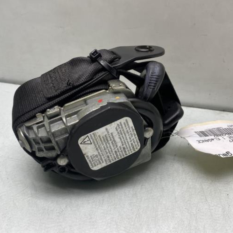 Pretensionneur de ceinture avant gauche MERCEDES CLASSE A 169 Photo n°4