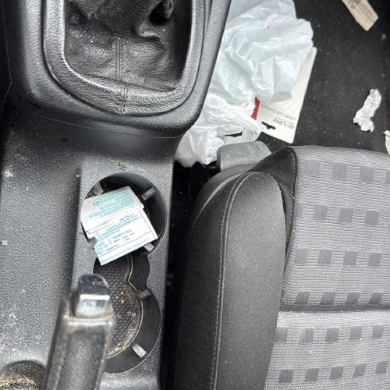 Aile avant droit VOLKSWAGEN PASSAT 4 Photo n°14