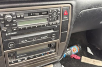 Aile avant droit VOLKSWAGEN PASSAT 4